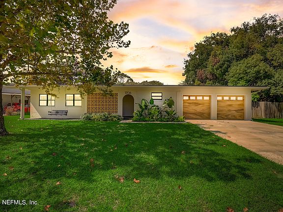 2nd image of 1706 SUNSET Drive