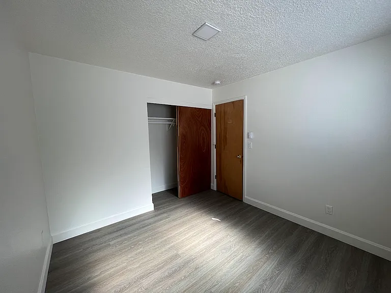 2008 SE Taggart St #2008 — Photo 17