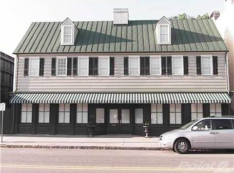 1st image of 410 E Broughton St