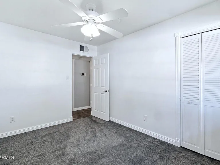 7750 N 17th Dr — Photo 23