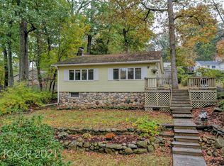 17 Bellot Rd, Ringwood, NJ 07456