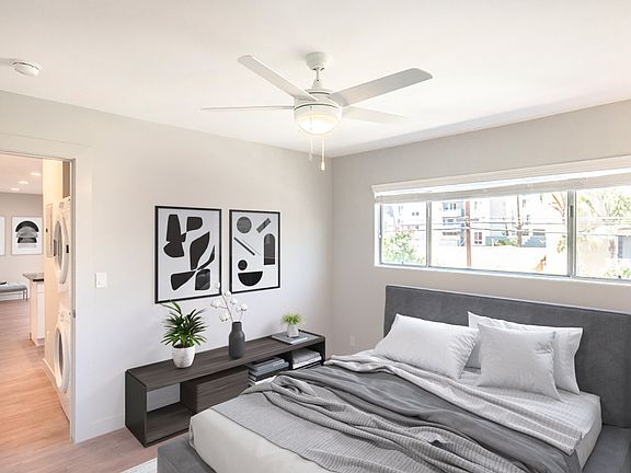 5th image of 6556 La Mirada Ave APT 301