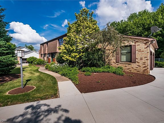 3rd image of 1431 Springhaven Cir NE