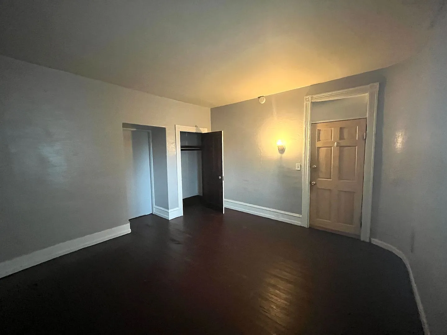 722 East King Street — Photo 4