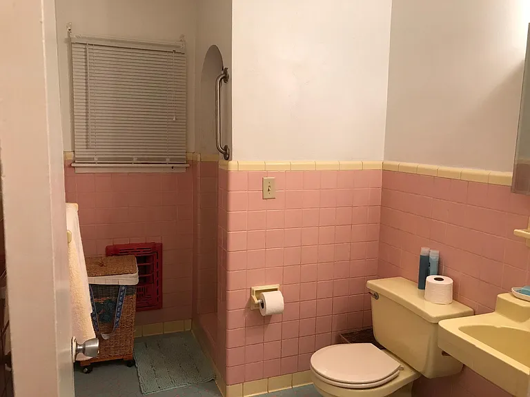 1761 Siesta Dr #2 — Photo 8