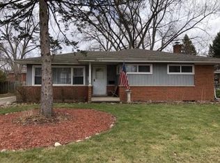 11 N Phelps Ave, Arlington Heights, IL 60004