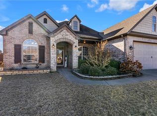 2153 Tall Tree Ln, Springdale, AR 72762