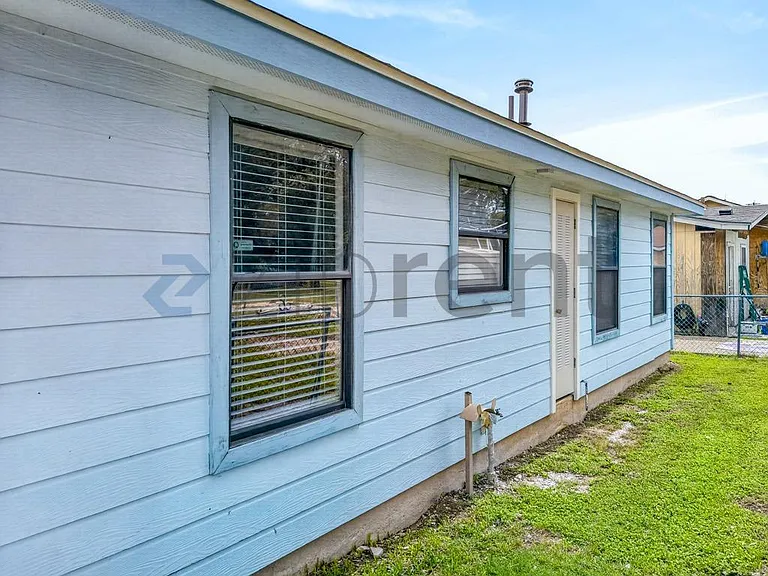 838 McCauley Blvd — Photo 20