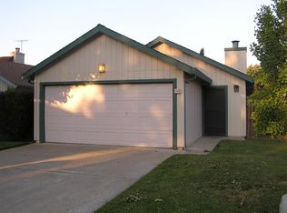 1132 Drummond Ave, Davis, CA 95618