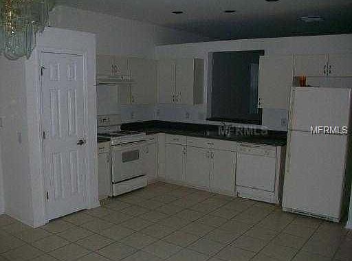 3rd image of 15927 Stags Leap Dr