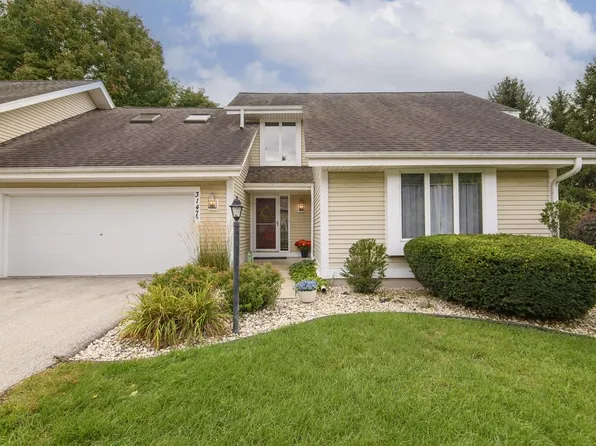 3147 Madison STREET, Waukesha, WI 53188