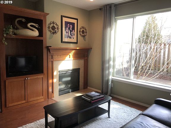 2nd image of 580 NE 58th Ave