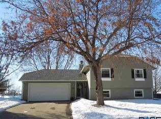 724 N Montgomery Ct, Sioux Falls, SD 57103