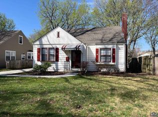 1911 SW Bowman Ct, Topeka, KS 66604