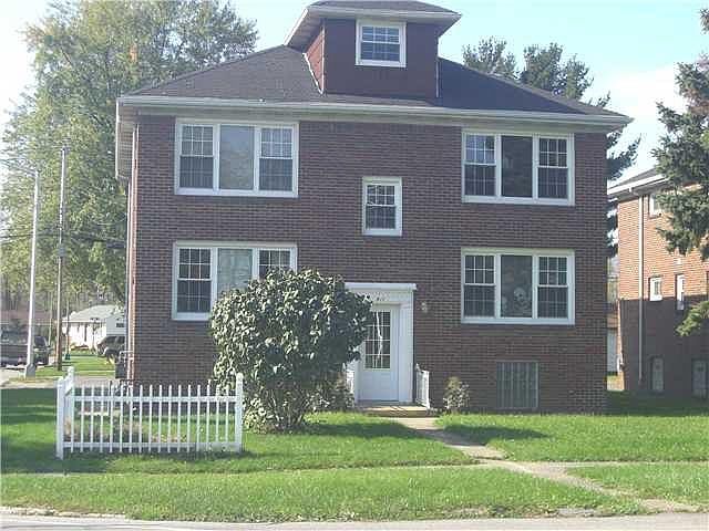 1st image of 411 S Shore Blvd