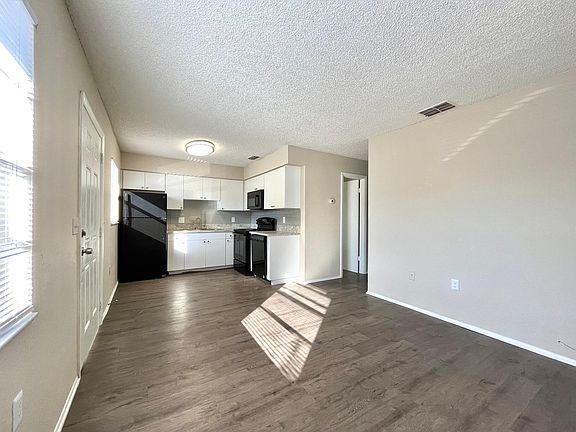 3rd image of 4060 78th Ave N APT 6