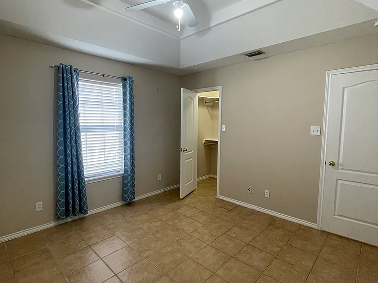 2nd bedroom with walk-in closet