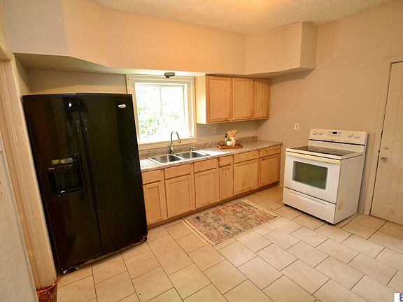 2nd image of 1812 N 33rd St