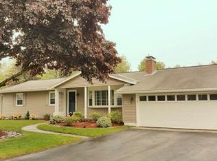 5 William Allen Dr, Paxton, MA 01612