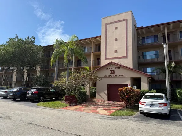 950 SW 138th Ave APT 111B, Hollywood, FL 33027