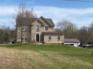 1690 Lorelei Dr, Fayetteville, OH 45118
