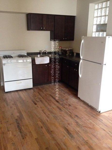 1st image of 647 N Hamlin Ave