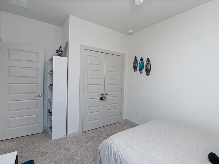 120 Scarborough Way — Photo 16
