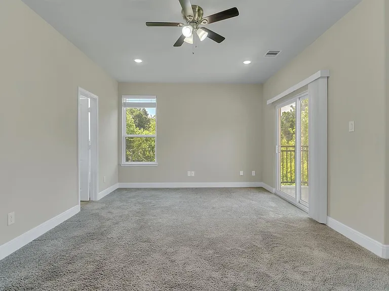 8318 Sunnyhill St — Photo 26