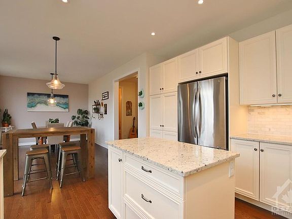 3rd image of 134 Asper Trail Cir #1