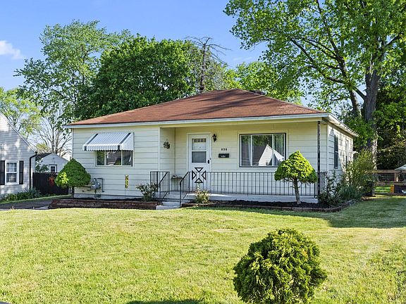4th image of 656 Mayhill Rd