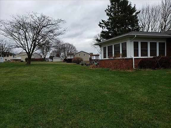 5th image of 3403 Glen Ave