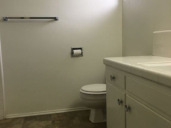 5th image of 12716 4th St APT 8