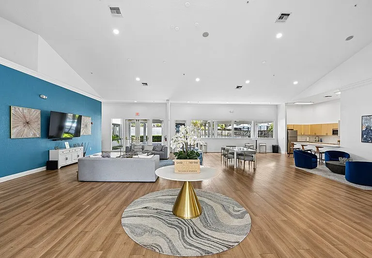 The Laurel at Altamonte — Photo 40
