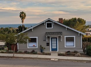 630 E Valerio St, Santa Barbara, CA 93103