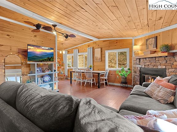 5th image of 170 Rourke Ridge Road