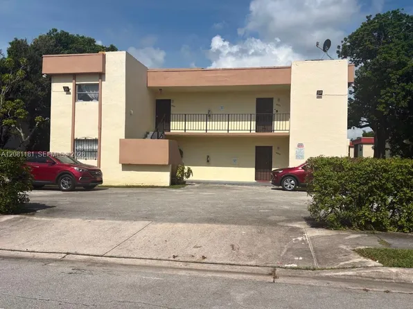 14002 NE 2nd Ct #2-2-2, Miami, FL 33161
