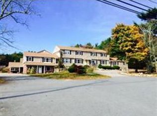 589 Middle Rd APT C, Acushnet, MA 02743