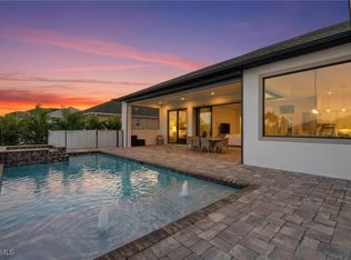 1506 NW 40th Pl, Cape Coral, FL 33993