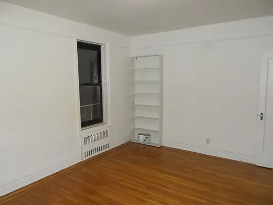 Rented by Marjorie Thompson, LREB | media 20