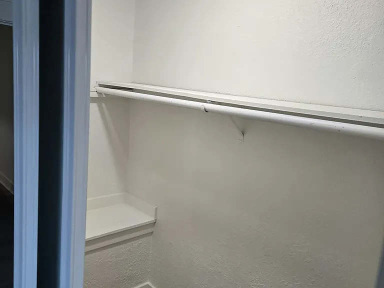 walk in closet