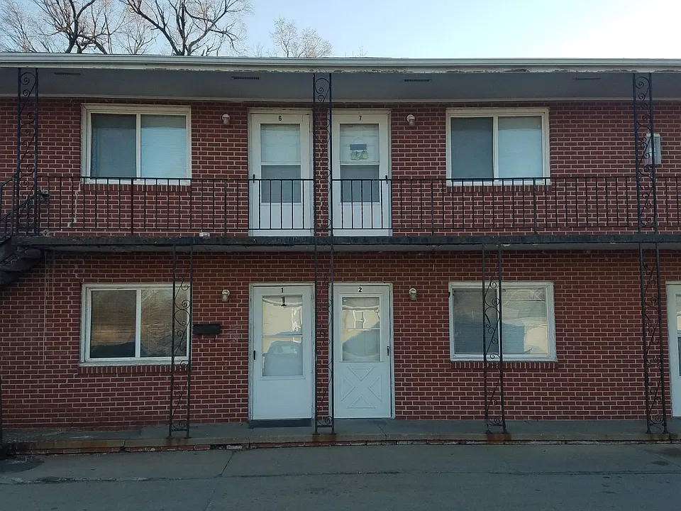 2727 5th Ave
