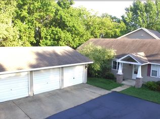 13215 W Wadsworth Rd, Wadsworth, IL 60083