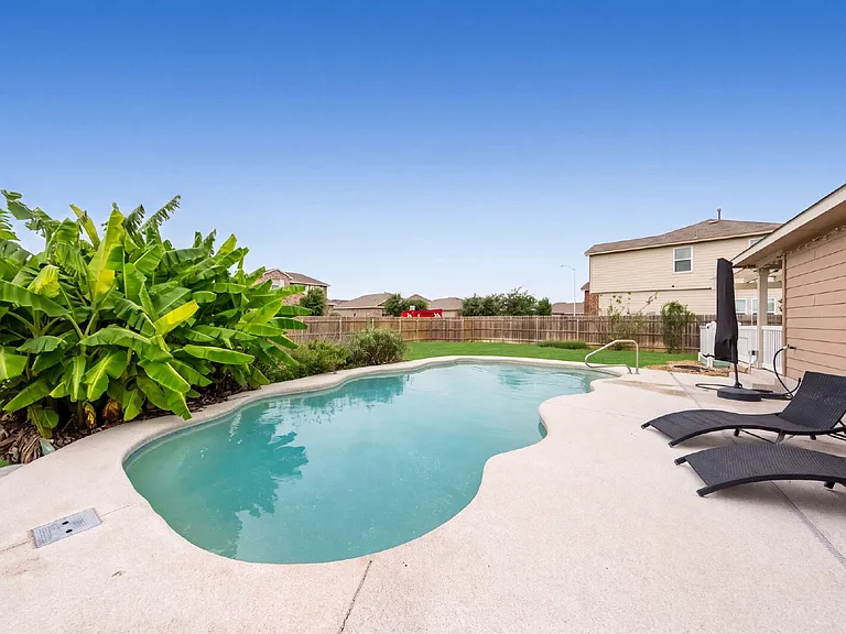 277 Orion Dr — Photo 37