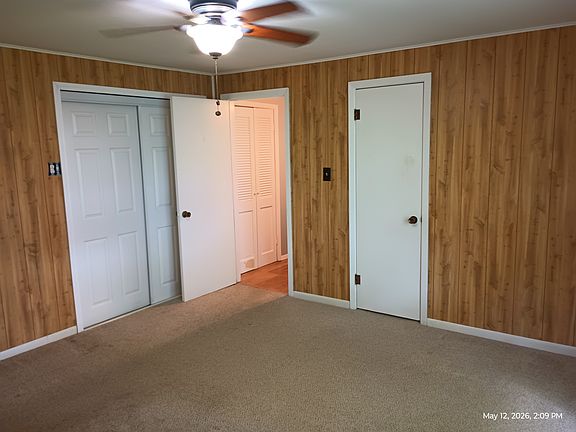 4th image of 22181 Sandy Ln #C