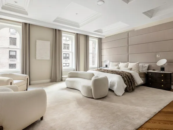 133 East 73rd Street image 12 of 35