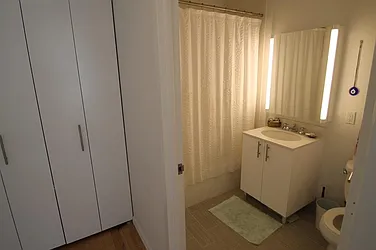 Rented by Space Marketing Shop