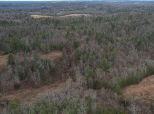9999 Sandy Ridge Rd, Campton, KY 41301