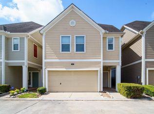 7018 Plum Creek Terrace Ln, Houston, TX 77087