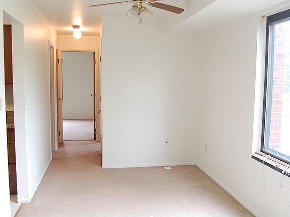 3rd image of 5398 Main St APT 5