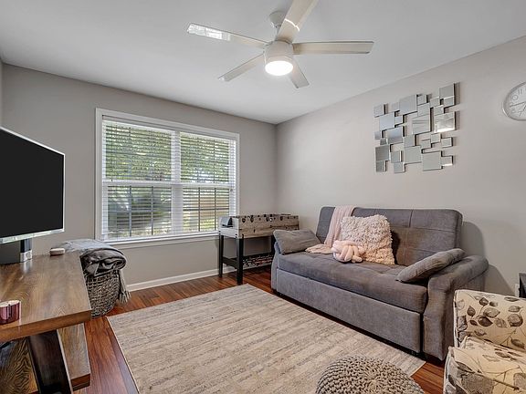 5th image of 3060 Bidhurst Ct
